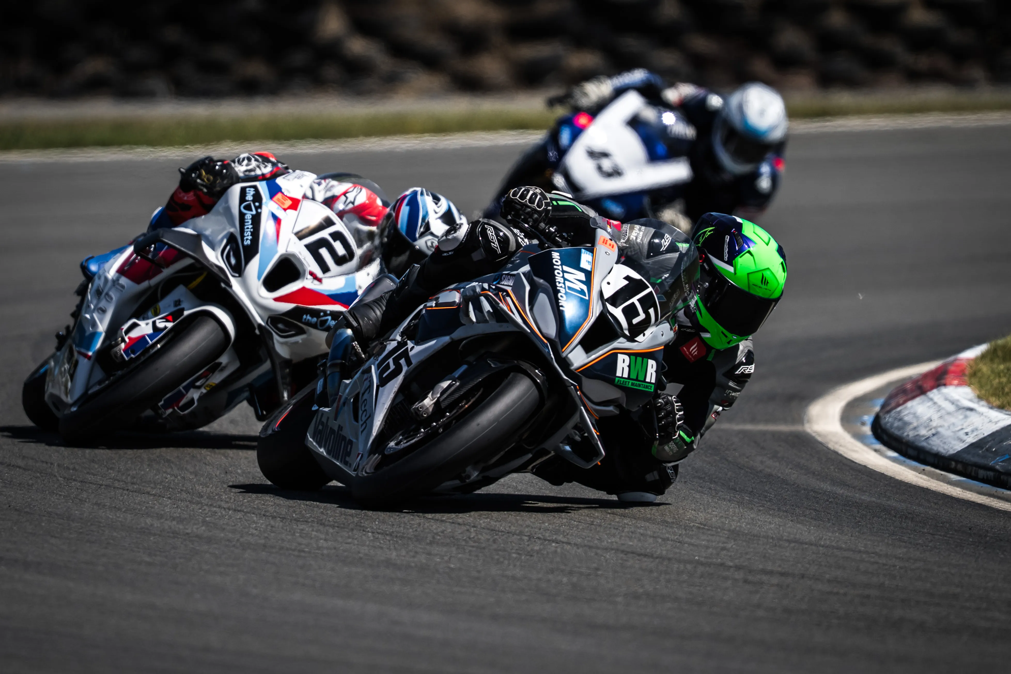 Superbike series runs red hot in front of record crowd at Ruapuna
